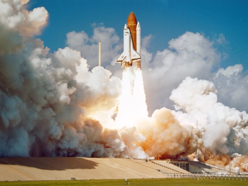 Is the SpaceX IPO Big Enough to Hold a Wobbling Market Together?